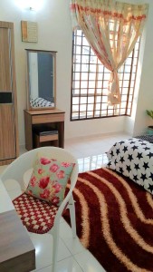 hotel homestay legoland : Dillenia Homestay