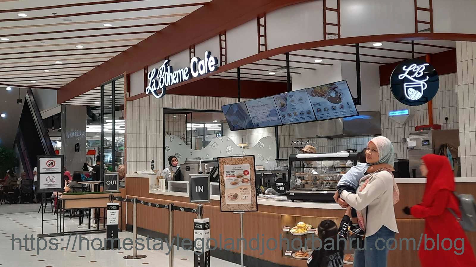 La Bahoeme cake & pastry di Aeon Mall Bukit Indah 450m dari Dillenia Homestay dekat Legoland Malaysia